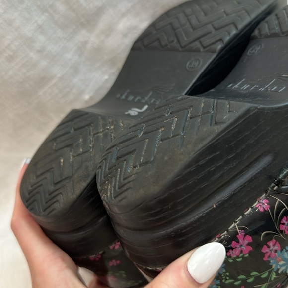 Dansko black leather pink and blue floral flower clogs nurse shoes - Picture 13 of 14